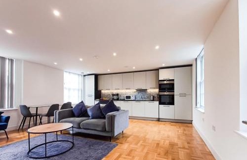 West Kensington Apartment | Modern 2-Bedroom, 2-Bathroom Apartment in West Kensington