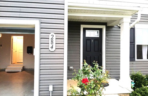 Potomac Apartment | Modern 2-Bedroom and 2-Bed Apartment with Private Access Door Minutes from I-81