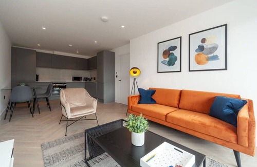 Wimbledon Park Apartment | Modern 2 Bedroom Apartment in Wimbledon