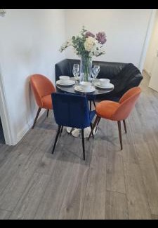 Roxeth Apartment | Modern 2 Bedroom Flat With Garden LONDON