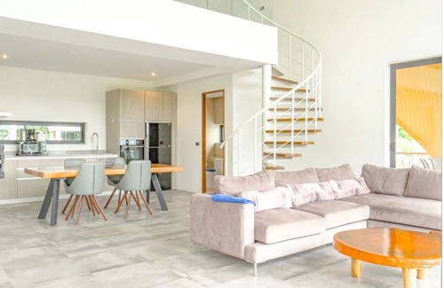 Maret Villa | Modern 2-bedroom villa near Chaweng with infinity pool, sea views, and modern amentities