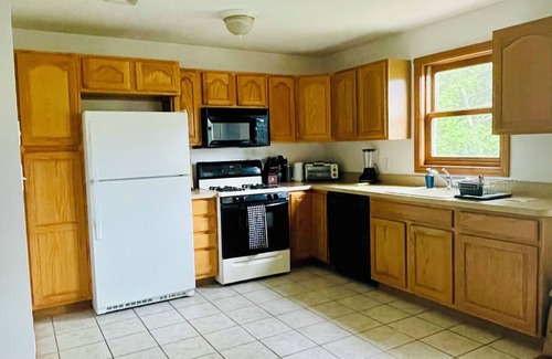 Athens Apartment | Modern 2-BR Carriage House Apt