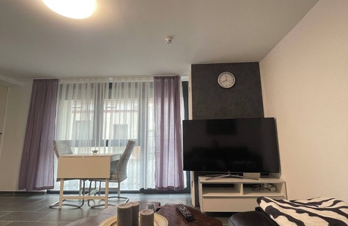 Dagersheim Apartment | Modern 2-room apartment near Daimler