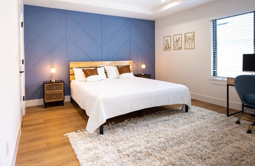 South Orange House | Modern 2 story 4/2.5 Convenient Downtown Gem Edit