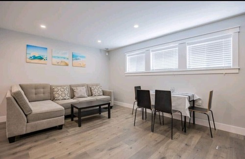 Guildford House | Modern 2BD Ground Level Suite in the Heart of Surrey!