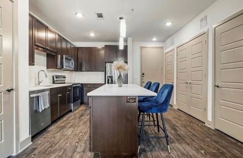 Frisco Square Apartment | Modern 2BR/2BA Apartment w/Pool + Smarthome