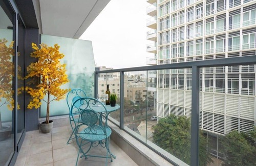 Tel Aviv Apartment | Modern 2BR Apartment in Rothschild Boulevard by HolyGuest