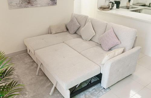 Dubai Marina Apartment | Modern 2BR Apartment at JBR