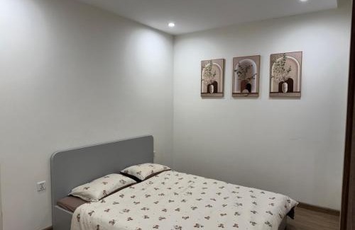 Gia Lam Apartment | Modern 2BR Apartment at Vinhomes Ocean Park