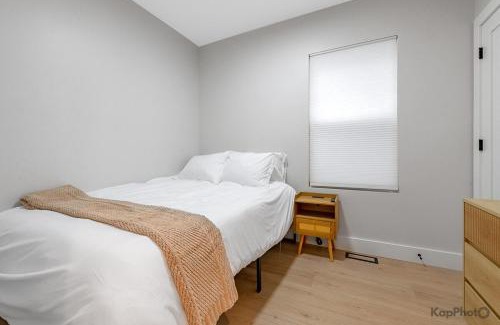 Avondale Apartment | Modern 2BR Apartment with Free Parking in Avondale