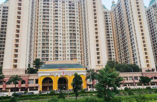 Kelapa Gading Barat Apartment | Modern 2BR at City Home Apartment with Sofa Bed near MOI