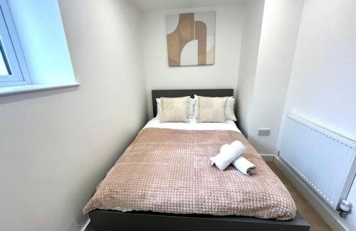 Pontcanna Apartment | Modern 2BR Duplex in Pontcanna Cardiff Stay in a stylish space