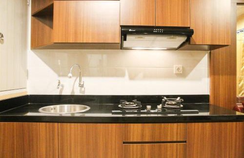 Bekasi Barat Apartment | Modern 2BR Grand kamala Lagoon Apartment By Travelio