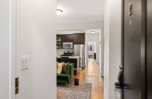 Downtown San Francisco Apartment | Modern 2BR near FiDi & Union Square, Furnished – #2