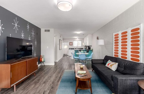 South Scottsdale Apartment | Modern 2BR Retreat w/Pool in Old town Scottsdale