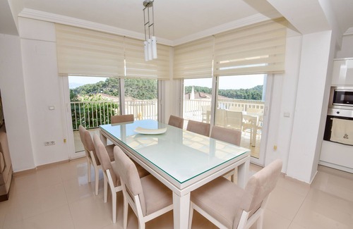 Sarigerme Villa | Modern 3 bed villa with private pool walkable to the beach resort of Sarigerme
