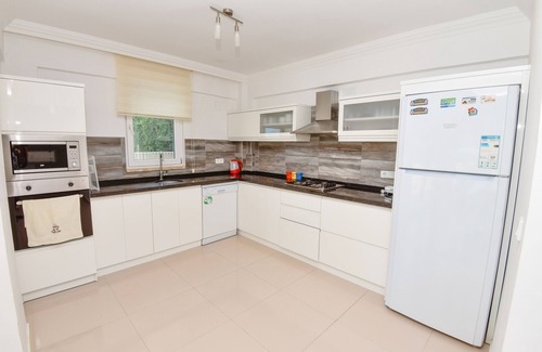Sarigerme Villa | Modern 3 bed villa with private pool walkable to the beach resort of Sarigerme