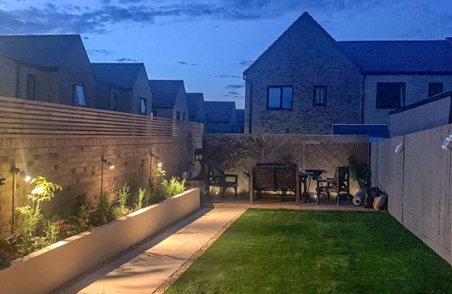 Combe Down House | Modern 3 bedroom house close to the city with parking