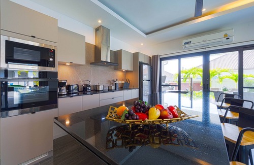 Hua Hin Villa | Modern 3 Bedroom Private Pool Villa -ML7