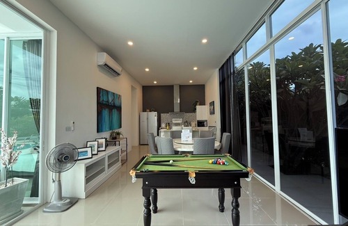 Khao Tao Villa | Modern 3 Bedroom Private Pool Villa KH-A1
