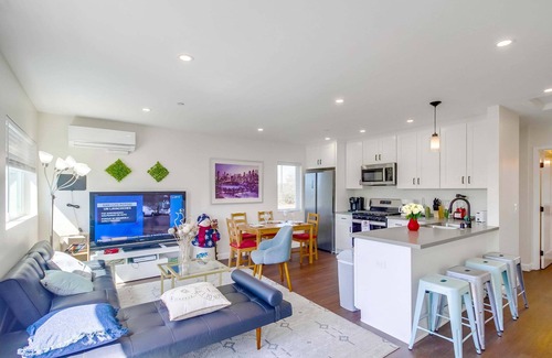 National City House | Modern 3-BR Home near San Diego Downtown & Beach