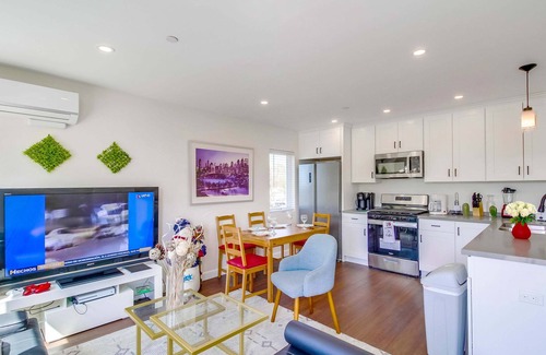 National City House | Modern 3-BR Home near San Diego Downtown & Beach
