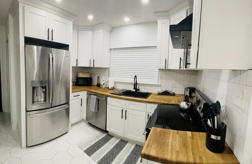 Tampa House | Modern 3BR, 2BA home minutes from Tampa hot spots
