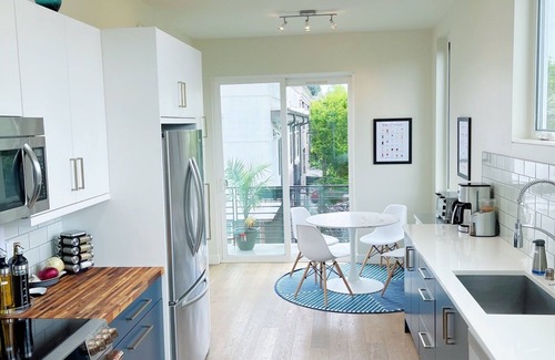 Broadway House | Modern 3BR/3BA Townhome - Charming Capitol Hill location