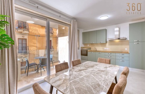 Mellieha Apartment | Modern 3BR Apt with Rooftop Pool Access, Mellieha