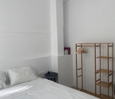 Dafni Apartment | Modern 3BR Maisonette with garden 10 min from Acropolis