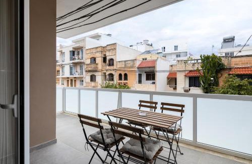 St. Andrew's Apartment | Modern 3BR Stylish Apartment with large Balcony - Close to St Julians and St Georges Bay