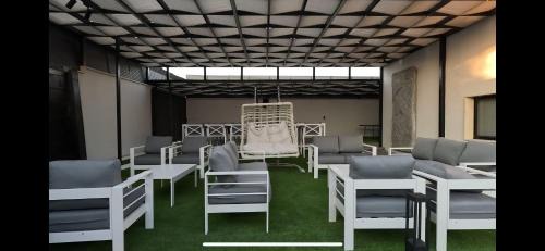 Al-Maghtas Ski Chalet | Modern 3BR Villa with Pool