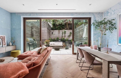 Williamsburg House | Modern 4,700 sqft., luxury home in the heart of Williamsburg
