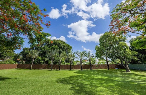 Highland Garden House | Modern 4 BDRM Hollywood Home 7 mins from the beach
