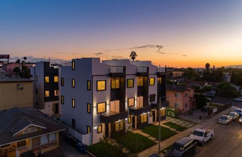 Mid City Villa | Modern 4 Bedroom home with rooftop deck #1