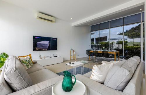 Khao Tao House | Modern 4 Bedroom Pool Villa KH-A6