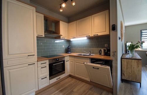 Petten House | Modern 4-person bungalow near beach