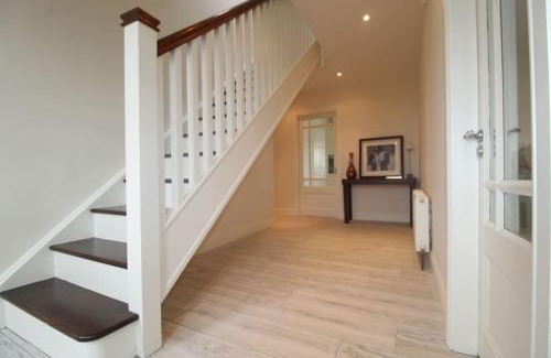 Breaffy South House | Modern 5 bedroom house in Spanish Point Clare