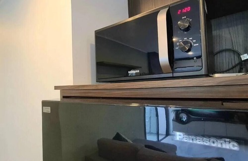 Chalong Apartment | Modern 61m2 Apt, Ideally located (200Mbps+ Wi-Fi)