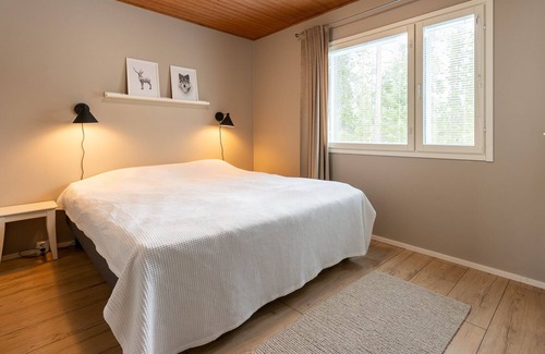 Syote Apartment | Modern 8 People Apartment in Central Location, Free Parking, Free Wifi