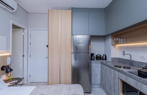 Santo Amaro Apartment | Modern and complete studio | Close to the subway & consulate