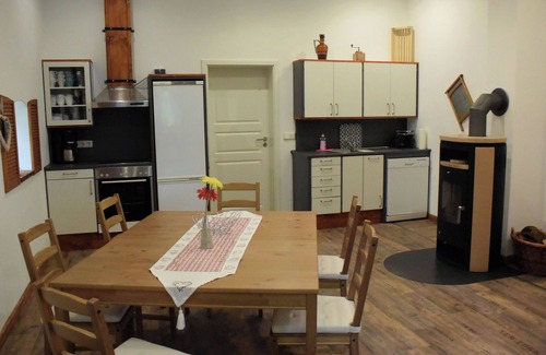 Kummernitztal Apartment | Modern apartment near Plauer See