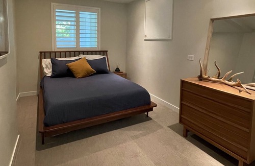 Alki House | Modern Alki Beach House - 1 block from beach!