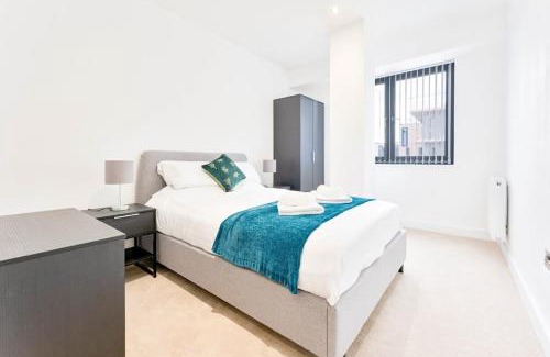 Barnt Green Apartment | Modern and Bright 2 Bed Apartment in Solihull