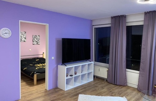 Friesdorf Apartment | Modern and central, near Rhein & museums, fully furnished
