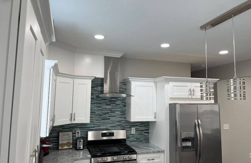 Merion Village Apartment | Modern and Chic in German & Merion Village Area