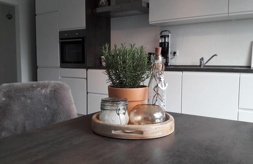 Leer Apartment | Modern and cozy apartment in Loga, near the Evenburg and Ostfriesland hiking trail