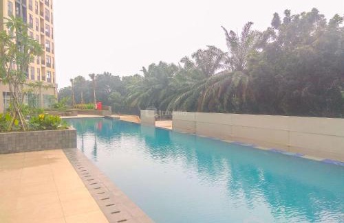 Depok Apartment | Modern and Comfort 2BR Transpark Cibubur Apartment By Travelio