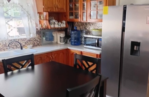 Portmore Apartment | Modern and comfortable 2 bedroom flat 1