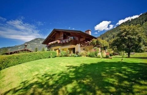 Dorfgastein Apartment | Modern and cozy country house in a beautiful location, close to the center.